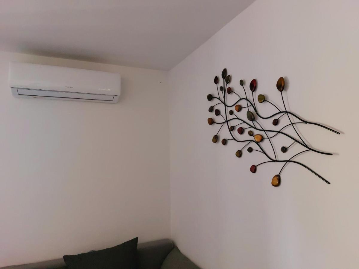 Apartment "None" Makarska Zewnętrze zdjęcie