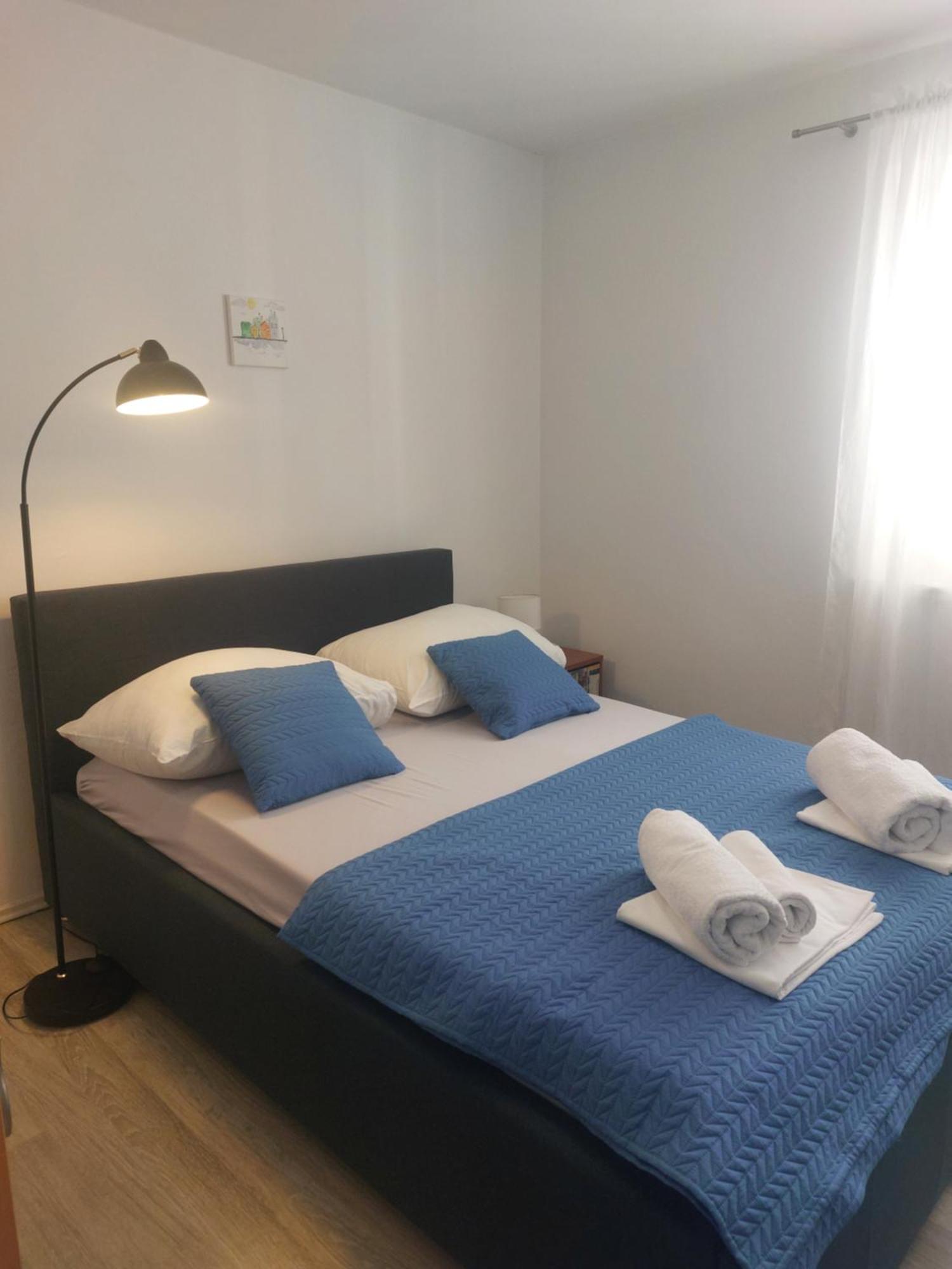 Apartment "None" Makarska Zewnętrze zdjęcie